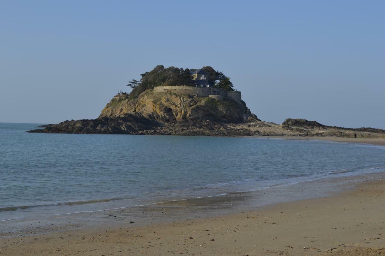 شقة Vue Sur Mer كُنْكال المظهر الخارجي الصورة